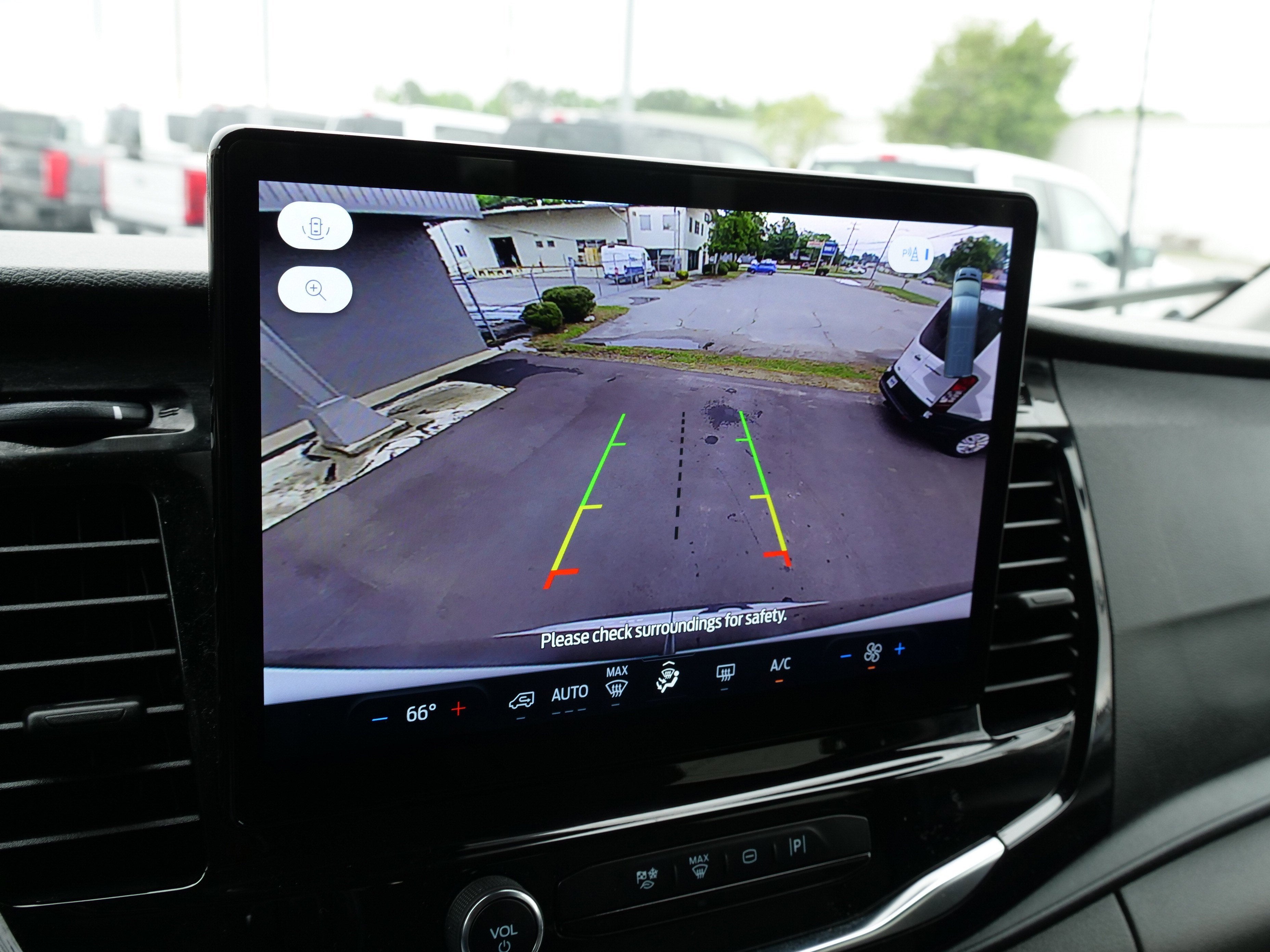 2024 Ford Transit Passenger Wagon Base