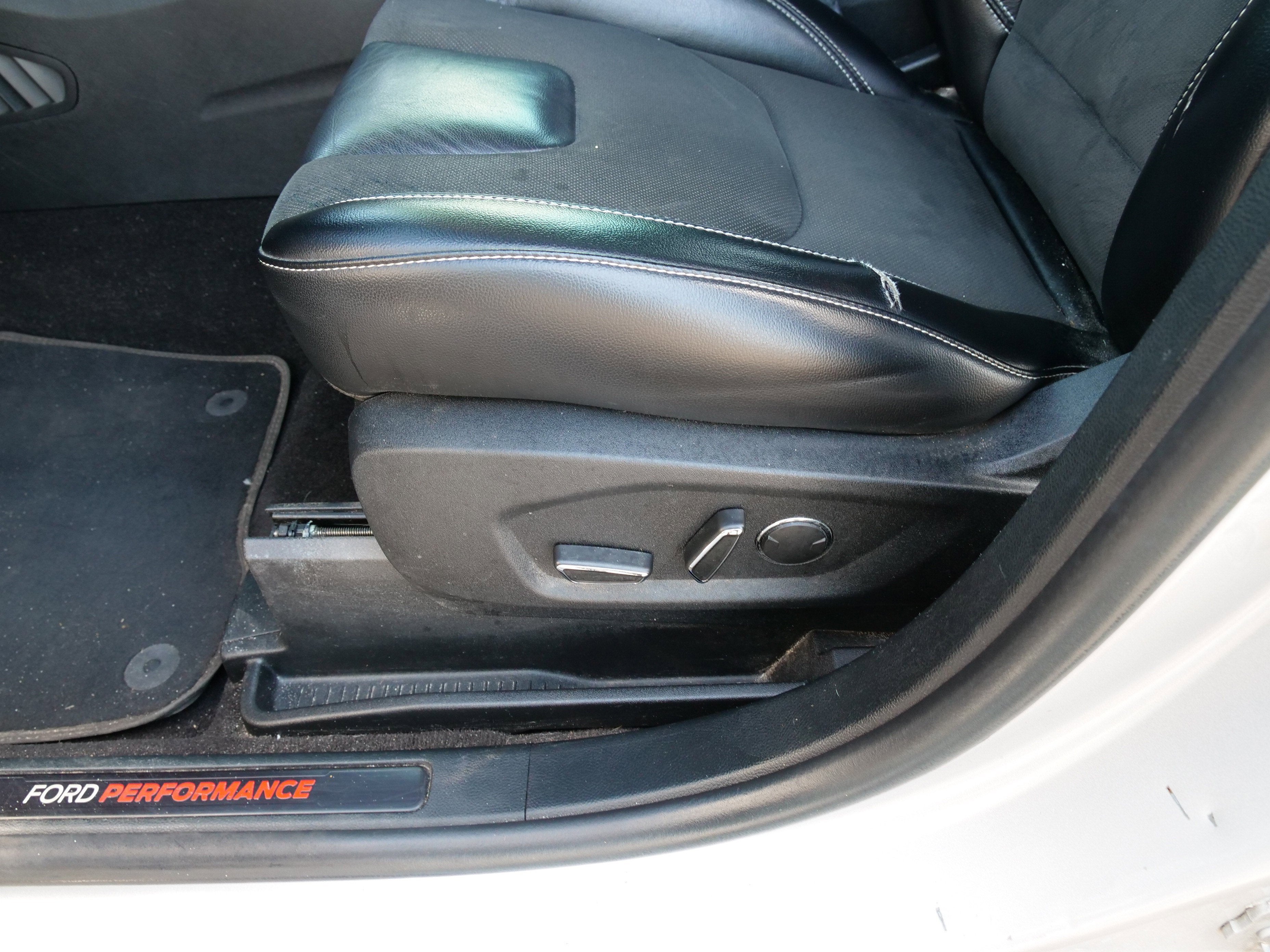 2019 Ford Edge ST