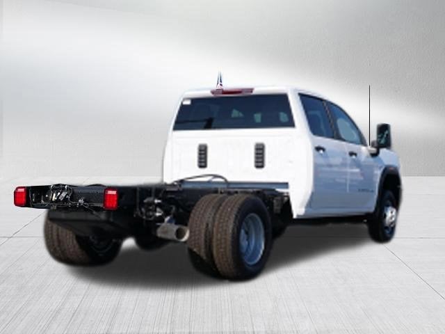 2026 GMC Sierra 3500 HD Chassis Cab Pro