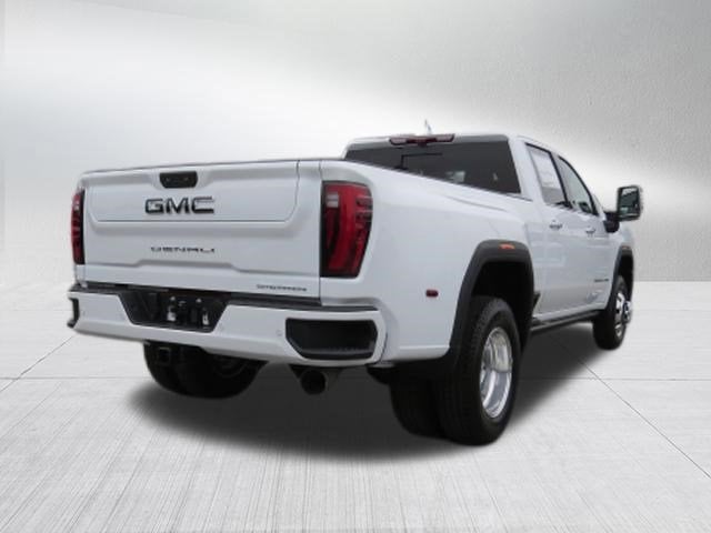 2026 GMC Sierra 3500 HD Denali Ultimate DRW
