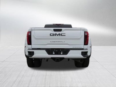 2026 GMC Sierra 3500 HD Denali Ultimate DRW