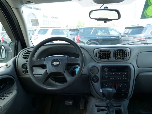 2008 Chevrolet TrailBlazer LS 2FL